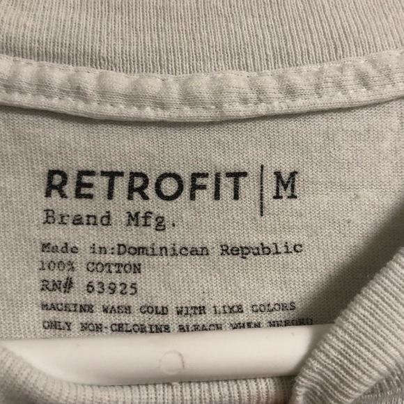 Retrofit "Cheers to the Good Times" Medium Graphic tee - Picture 5 of 5